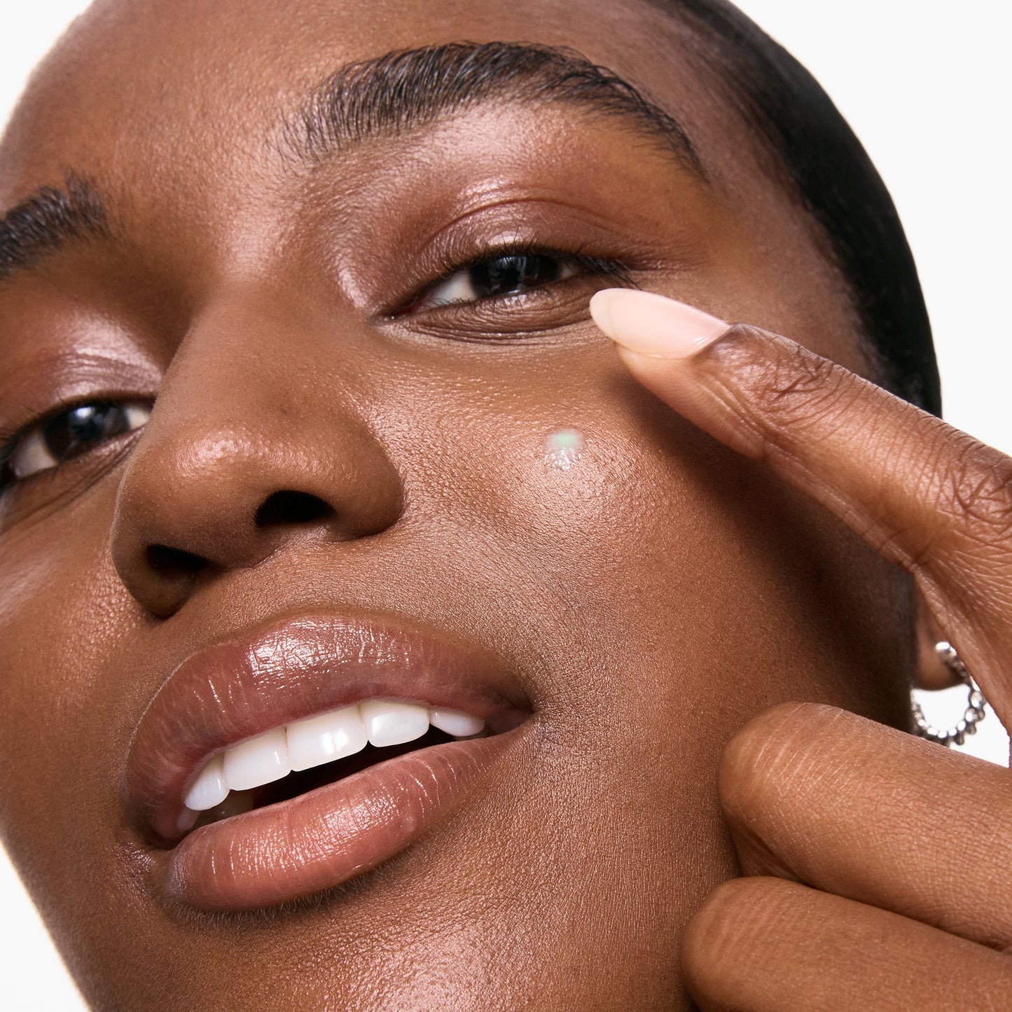 succinic-acid-acne-treatment-j5 SuccinicAcidTreatment_ModelGoopMacro_2000x2000_e7ad5946-f3be-4df1-af81-44a1aca395ef.jpg
