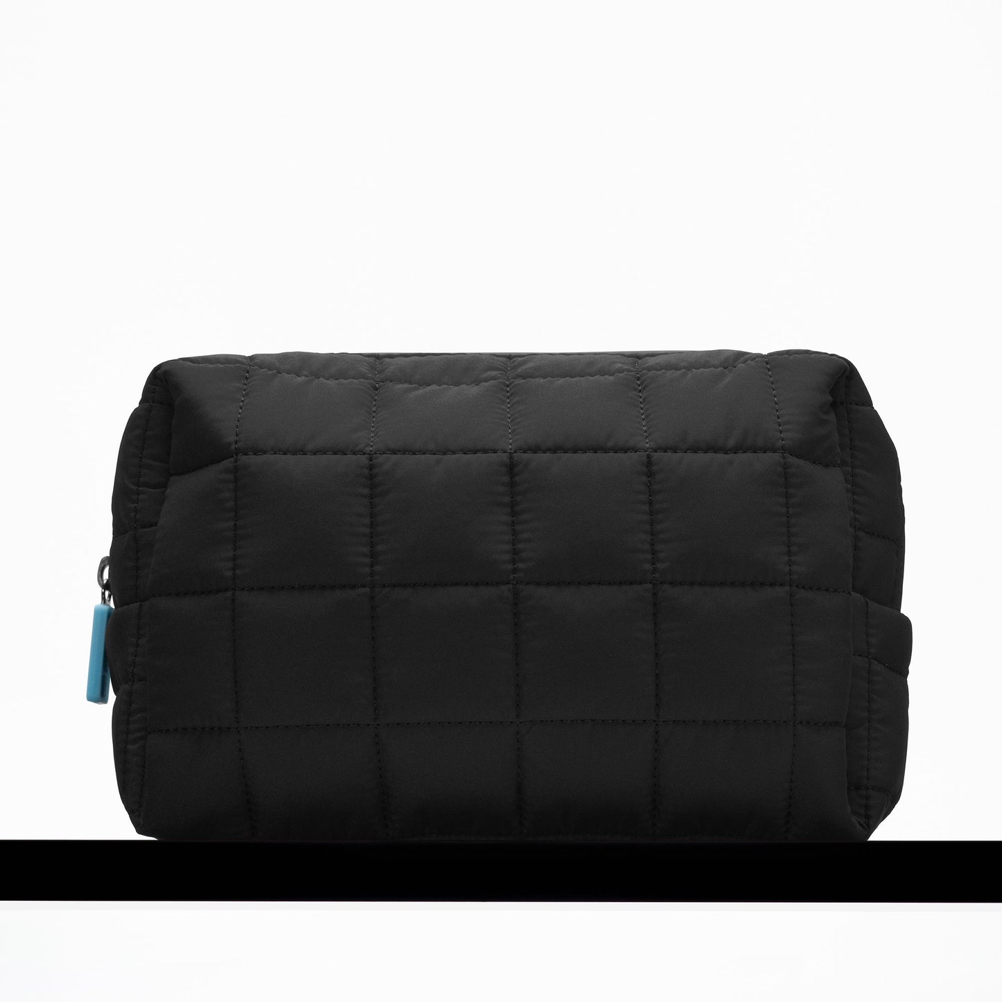 the-inkey-list-washbag-d3 washbag-hydration-04.jpg
